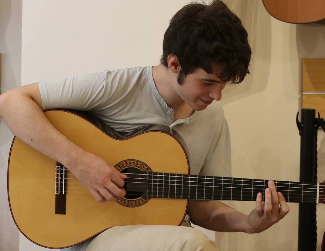 Profesor de Guitarra Jorge Martinez Profesor de guitarra Jorge Martinez